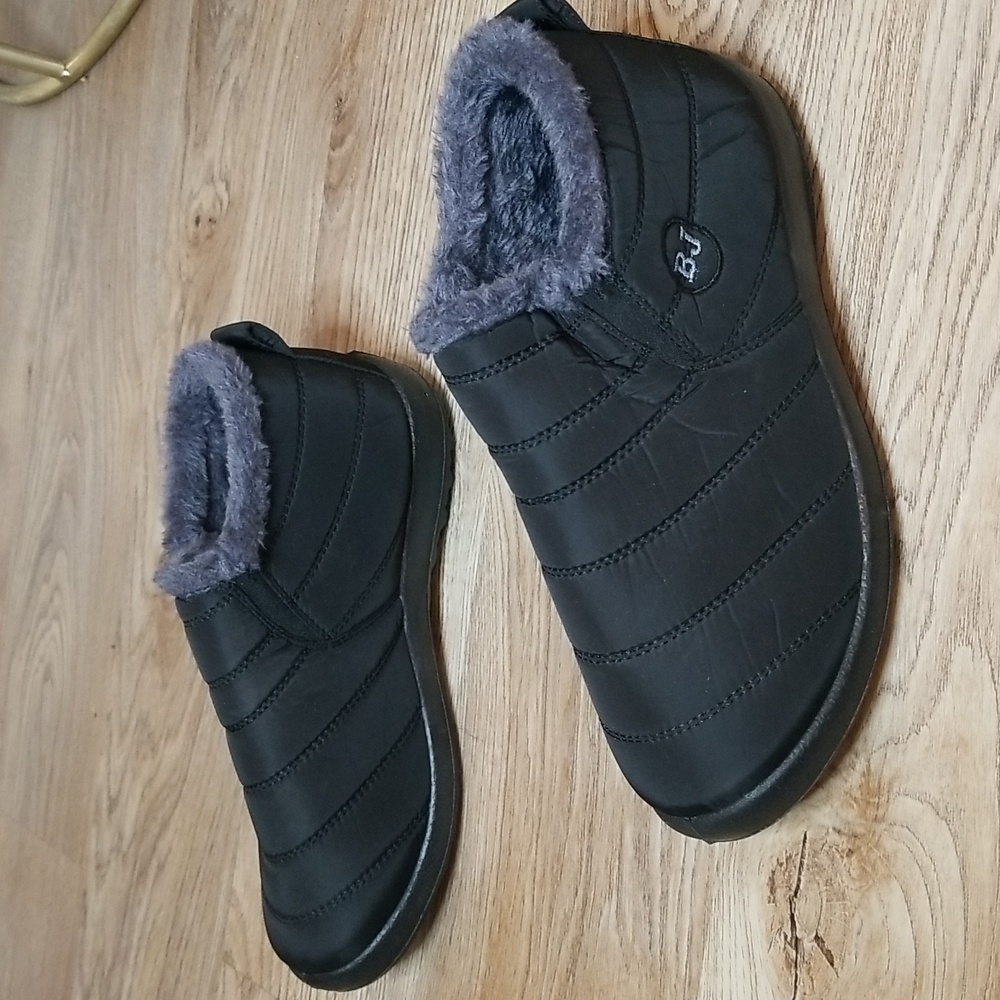 Boojoy BJ Black Winter Slip On Snow Boots Size 11.5 - Picture 7 of 11
